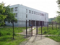 Входная группа Лицей № 623 им. И.П. Павлова Выборгского района. Санкт-Петербург (Выборгский район),  Есенина,  22, корпус  3